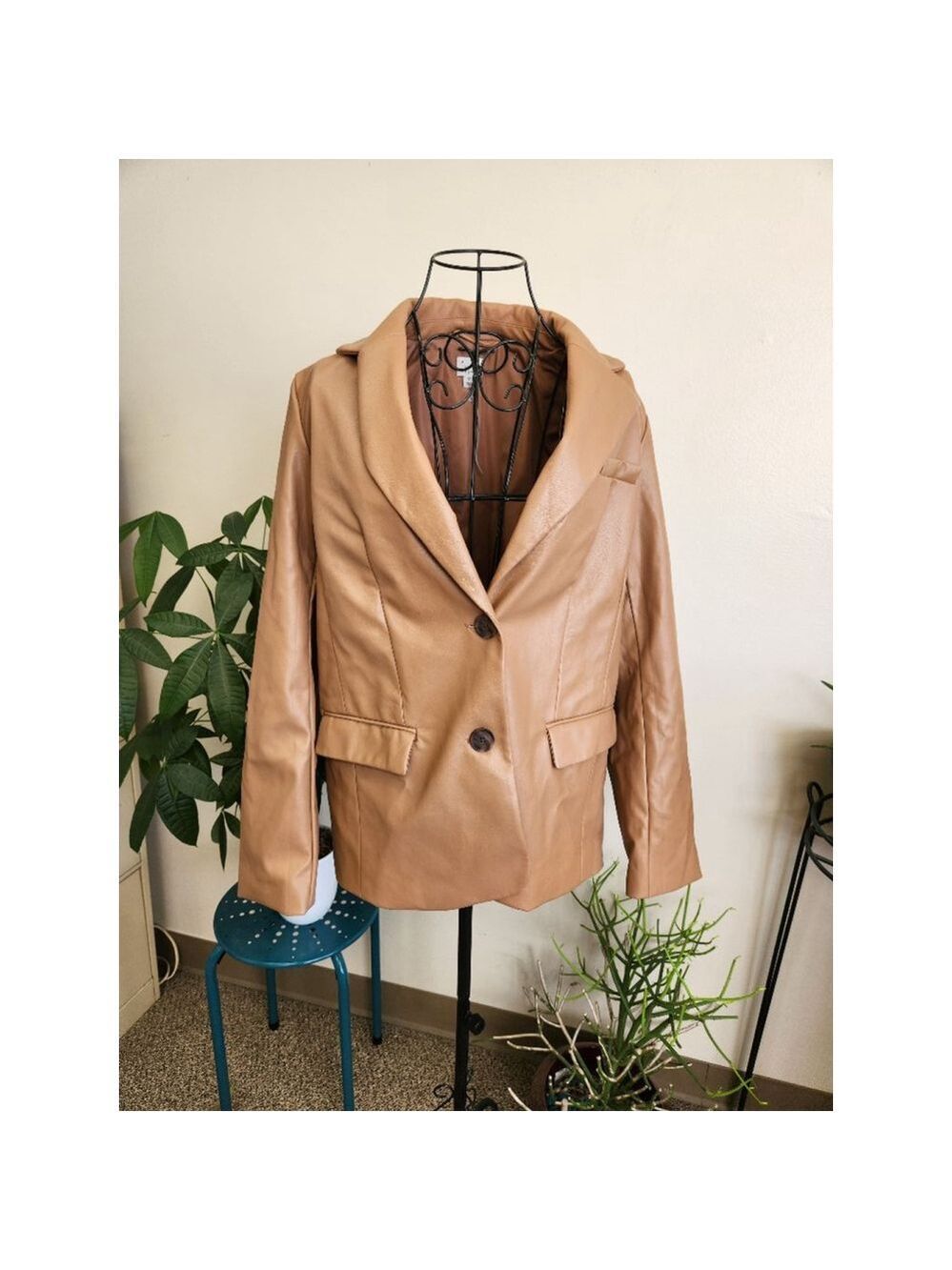 A New Day Camel Brown Faux Leather Blazer XSmall - Picture 2 of 12